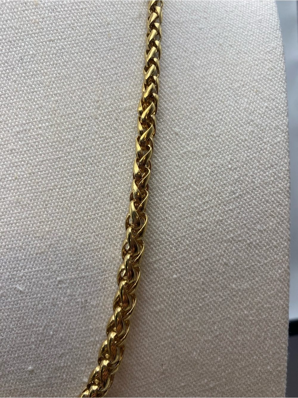 Classic Gold Tone Chunky Rope Chain Necklace with twisted link design - Picture 3 of 11